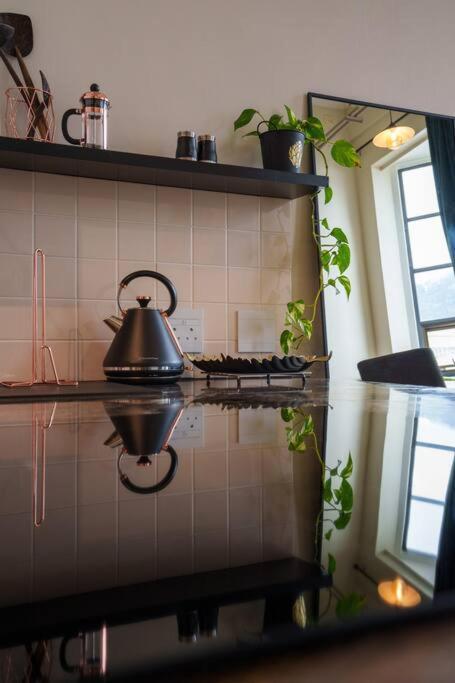 Loft In Centre Iconic Art Deco Building Apartment