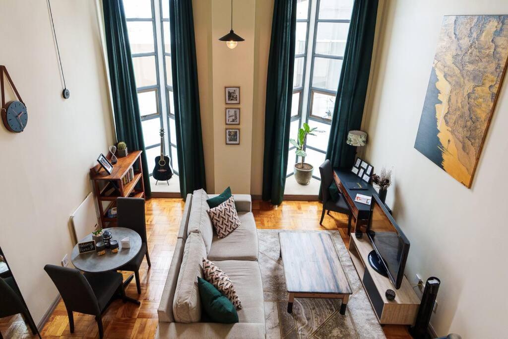 Loft In Centre Iconic Art Deco Building Apartment